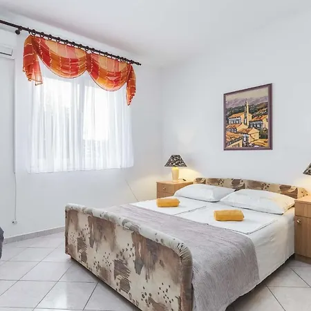 Apartment Zlata