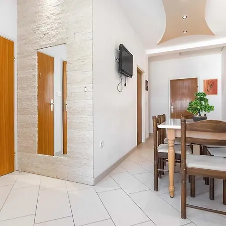 Apartment Zlata
