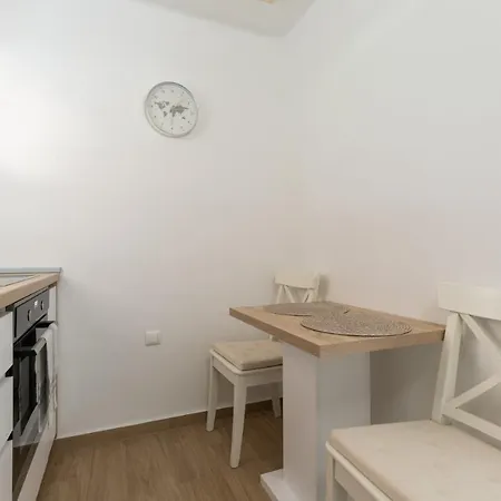 Apartment Zlata *