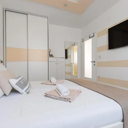 Zlata Apartment *