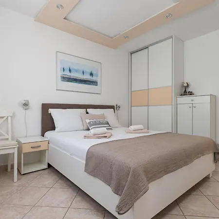 Apartment Zlata Porec